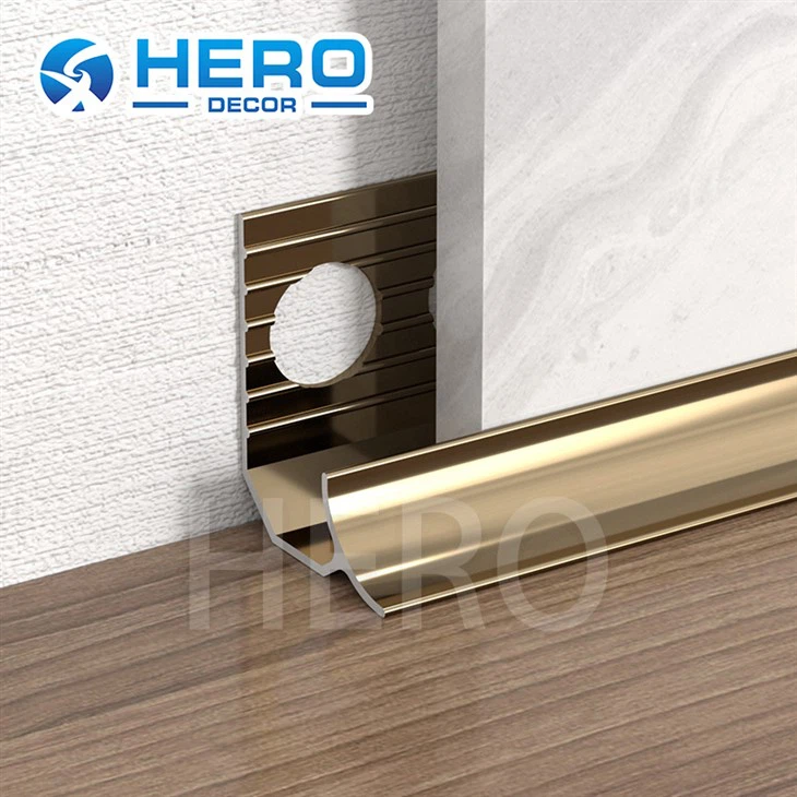 Kotna obloga za aluminijaste ploščice